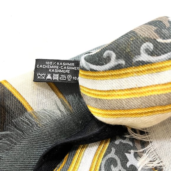 Sold on our website CHANEL Black Gray Cashmere Rectangular CC Logo Fringe Scarf - Picture 12 of 13